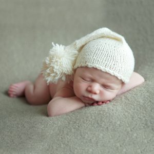 Antonella Piazzi, fotografo Newborn a Bologna. Servizio fotografico maternità e neonati. Sessioni fotografiche pancia e pancione, foto gravidanza, maternity, dolci pose, body painting, bimbi e bambini 0-12 anni, presso studio fotografico Fotoprogress Budrio