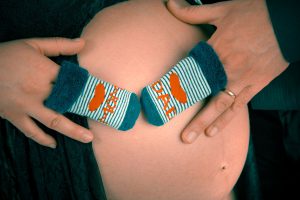 Antonella Piazzi, fotografo gravidanza a Bologna. Servizio fotografico maternità. Sessioni fotografiche pancia e pancione, neonati, newborn, maternity, dolci pose, body painting, bimbi e bambini 0-12 anni, presso studio fotografico Fotoprogress Budrio