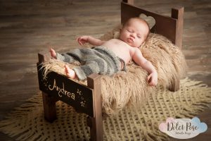 Antonella Piazzi, fotografo Newborn a Bologna. Servizio fotografico maternità e neonati. Sessioni fotografiche pancia e pancione, foto gravidanza, maternity, dolci pose, body painting, bimbi e bambini 0-12 anni, presso studio fotografico Fotoprogress Budrio